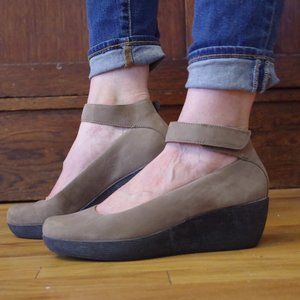 Clarks Artisan ankle strap nubuck leather wedges
